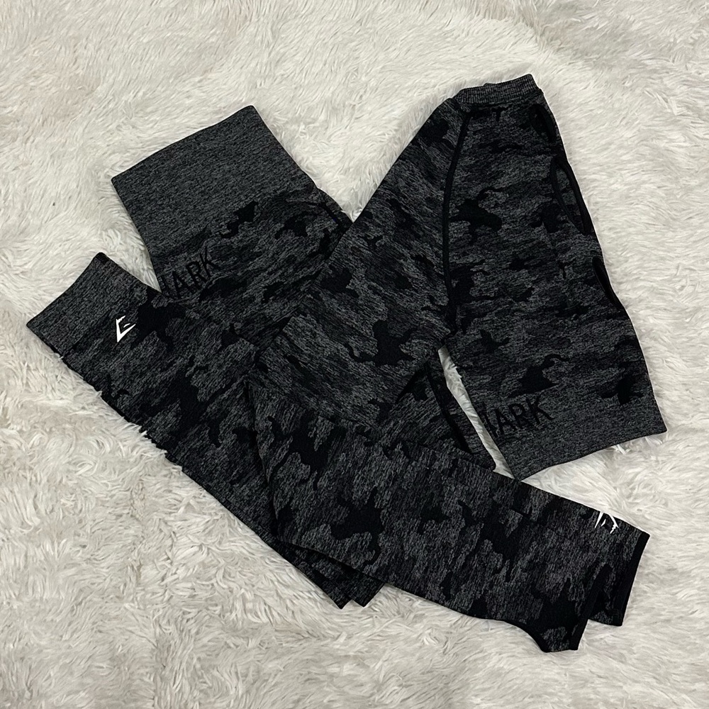 Gymshark Black Grey Camo Seamless Crop Long Sleeve Legging Set